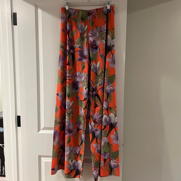 Alice + Olivia Floral Wide Leg Pants size 10 - Picture 4 of 6